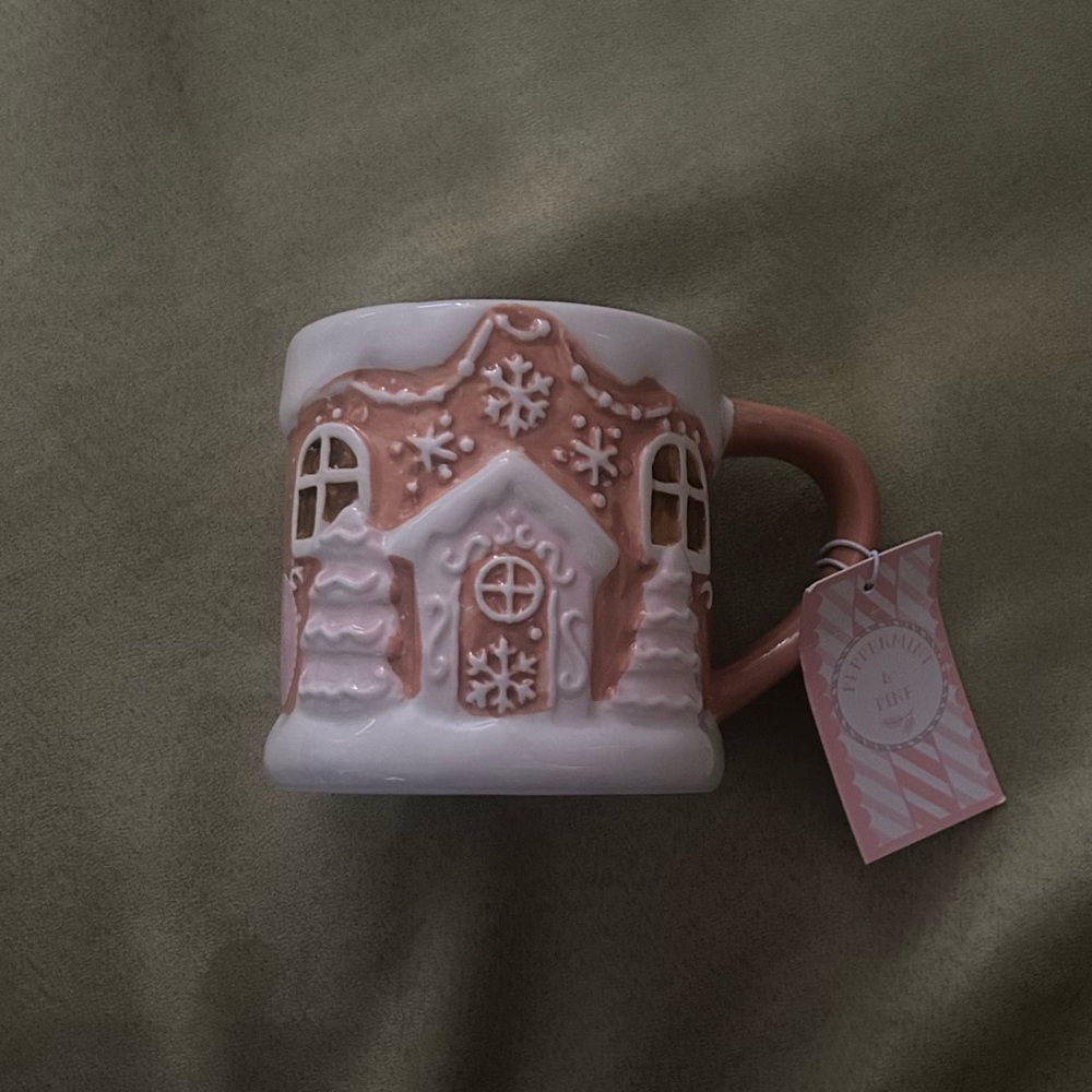 peppermint & pine gingerbread mug